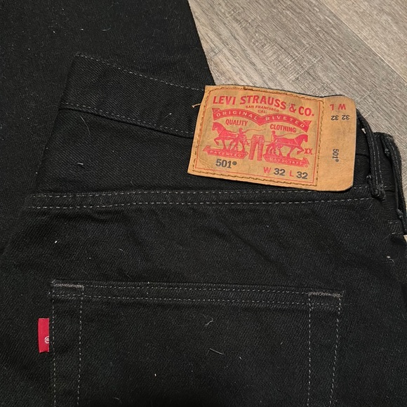 Warren Lotus Levi’s - Picture 2 of 8